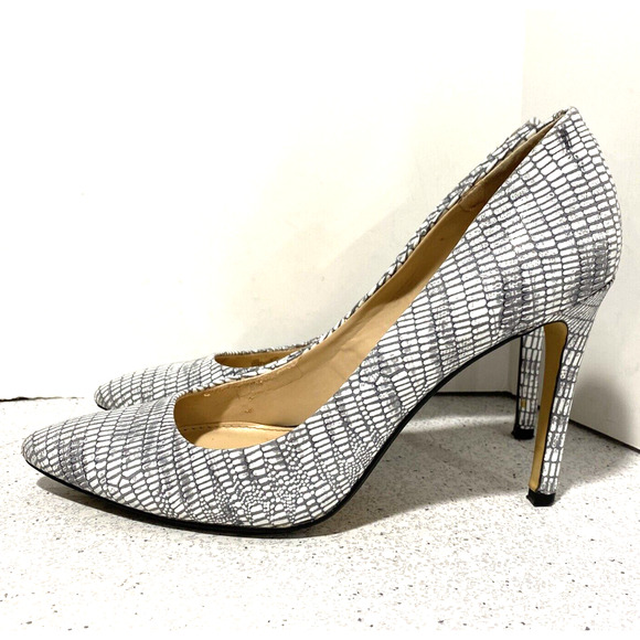 Banana Republic high heel pumps US size 9M white gray textured stilettos shoes - Picture 2 of 10